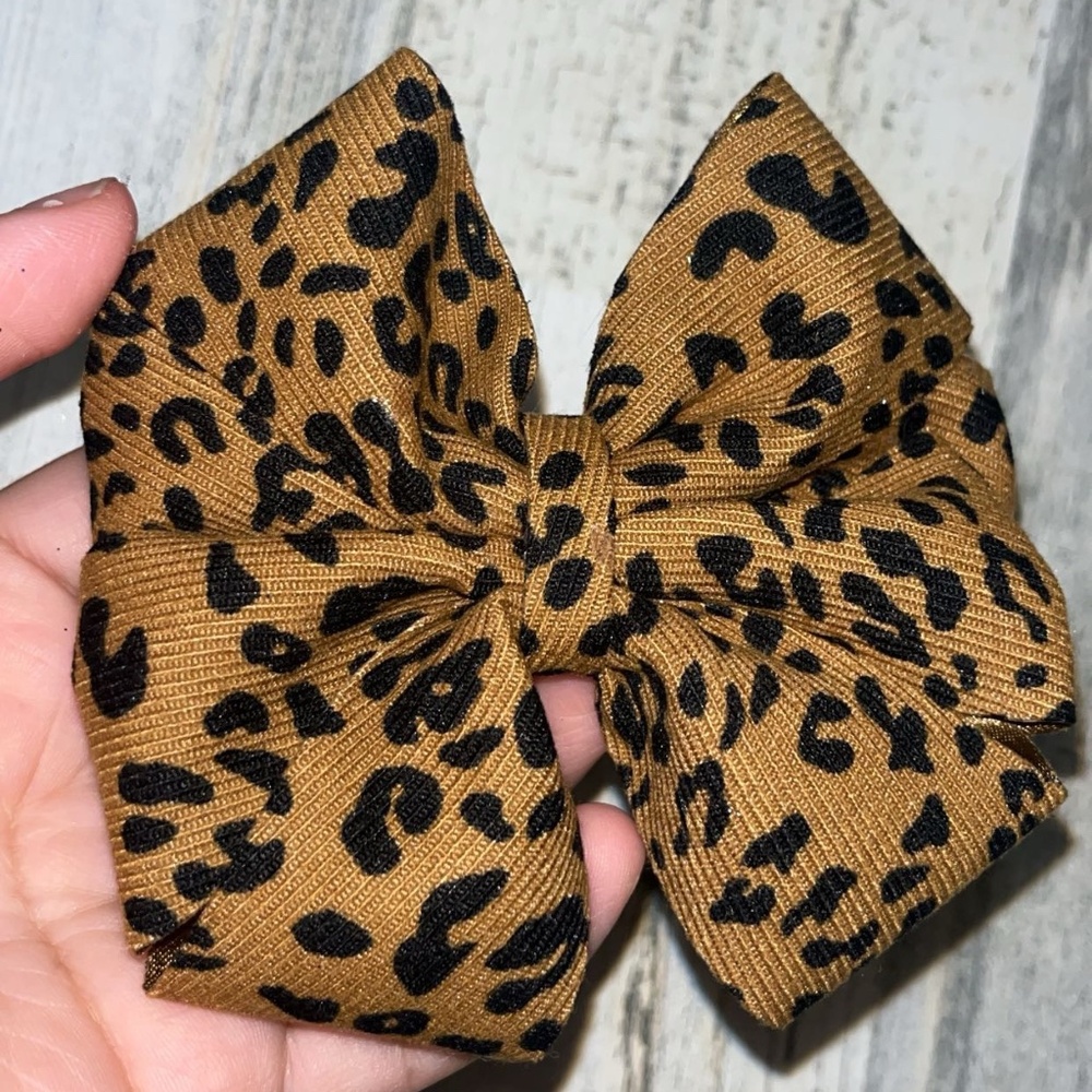 Bow